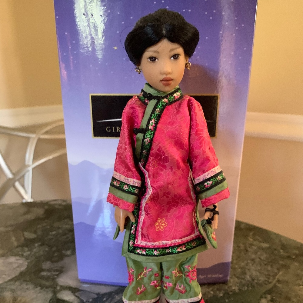 Girl of Many Lands Spring Pearl Doll and Book set